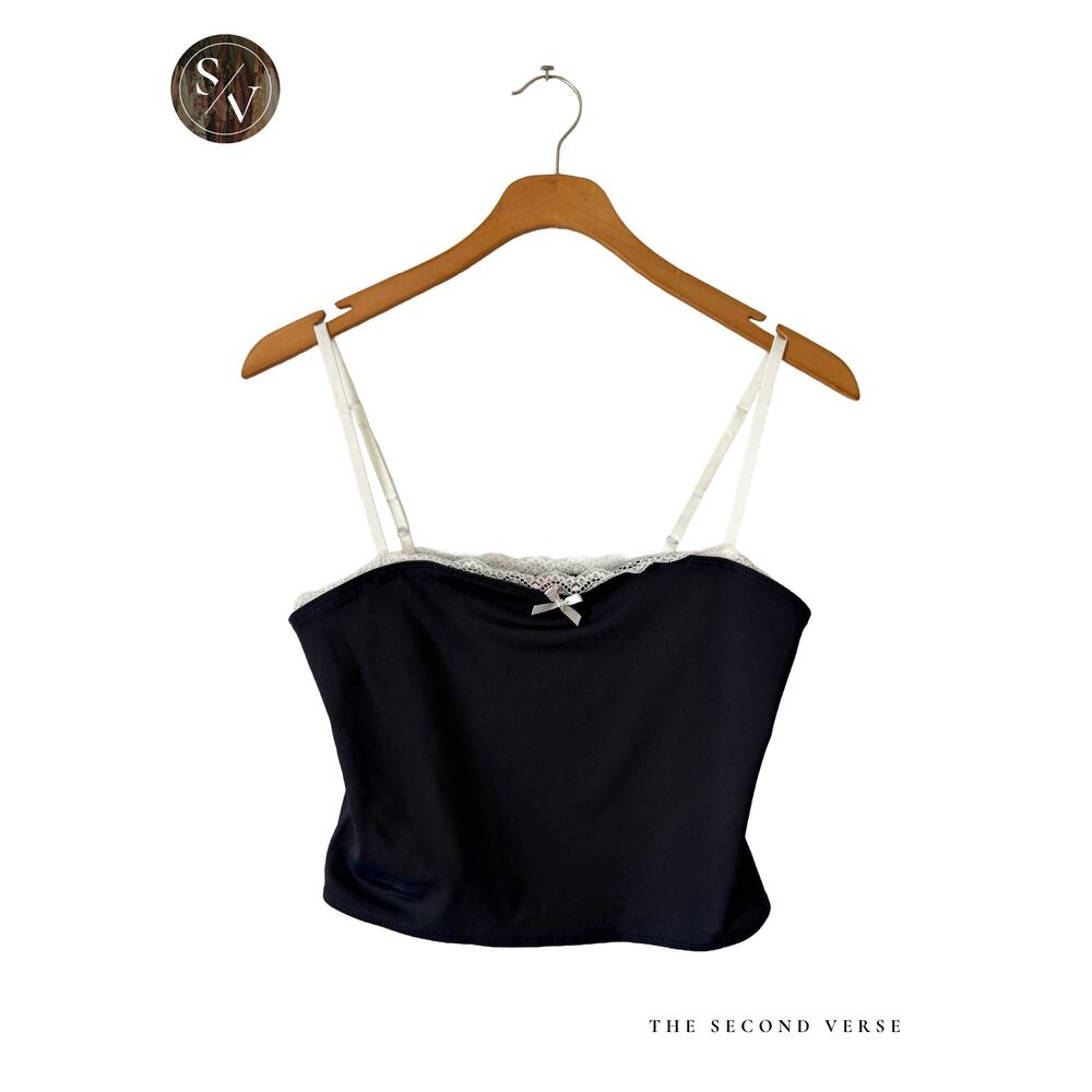 NWT Edikted Alara Lace Trim Tank Spaghetti Strap Y2K Navy White Medium - Picture 3 of 10